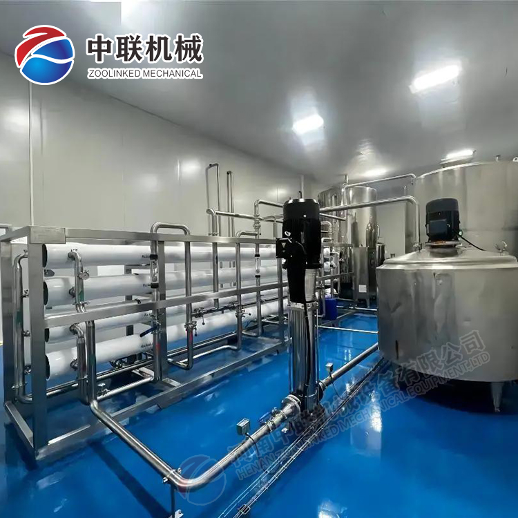 瓶裝純淨水生（shēng）產設備7.jpg